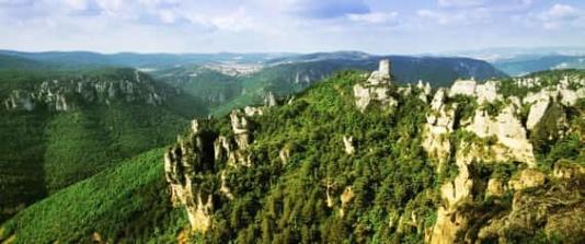 Het landschap van de Aveyron en Loz&egrave;re (Premium)